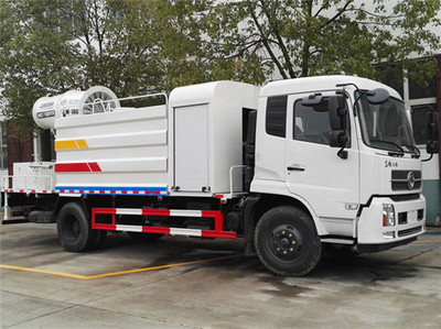 東風(fēng)天錦霧炮抑塵車(chē) 多功能灑水洗掃一體化解決方案