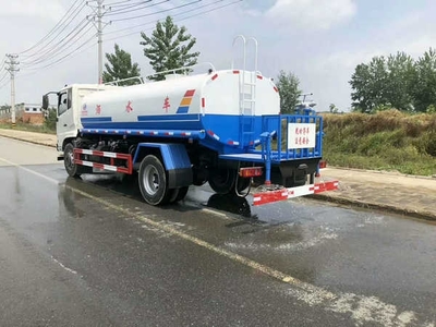 福建省道路灑水車(chē)購(gòu)買(mǎi)指南 渠道、品牌與選購(gòu)建議